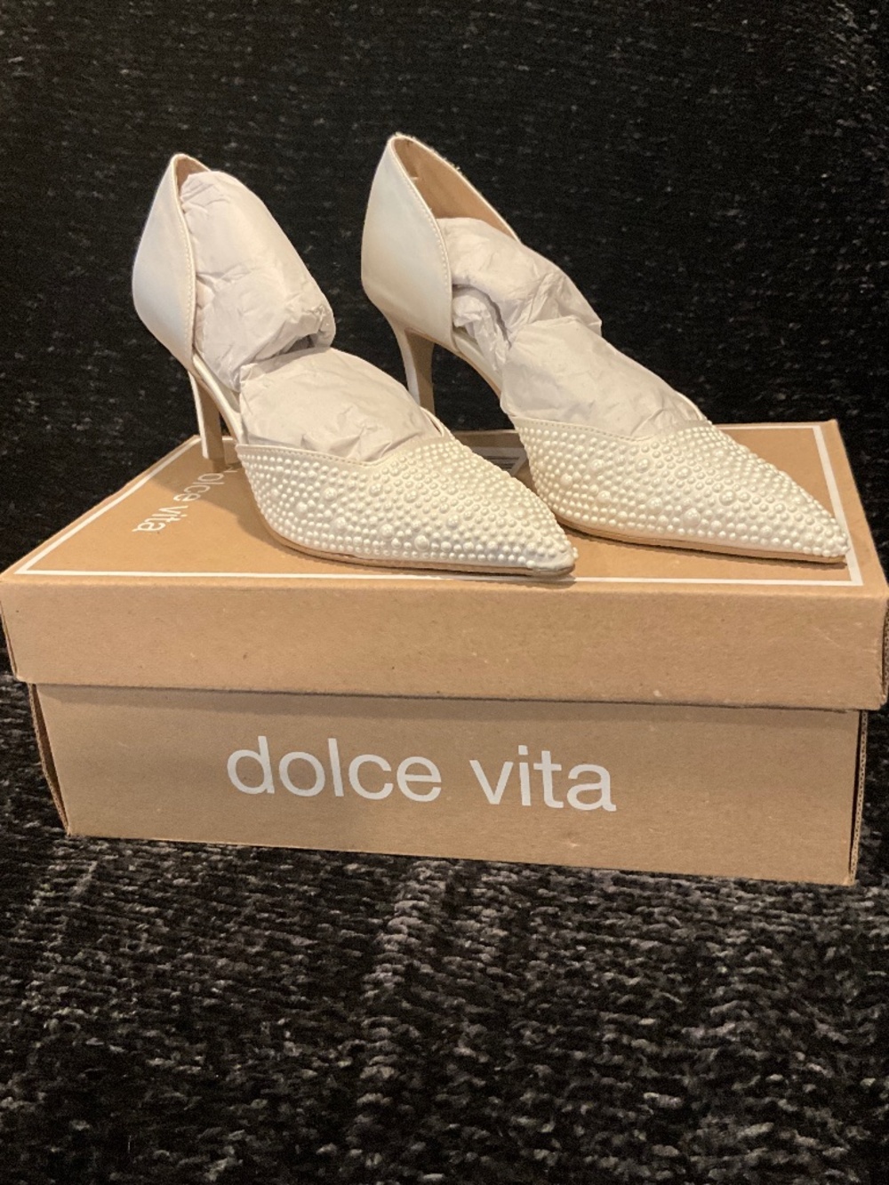 DOLCE VITA Eloy Pearl Heels True White Satin - 5.5